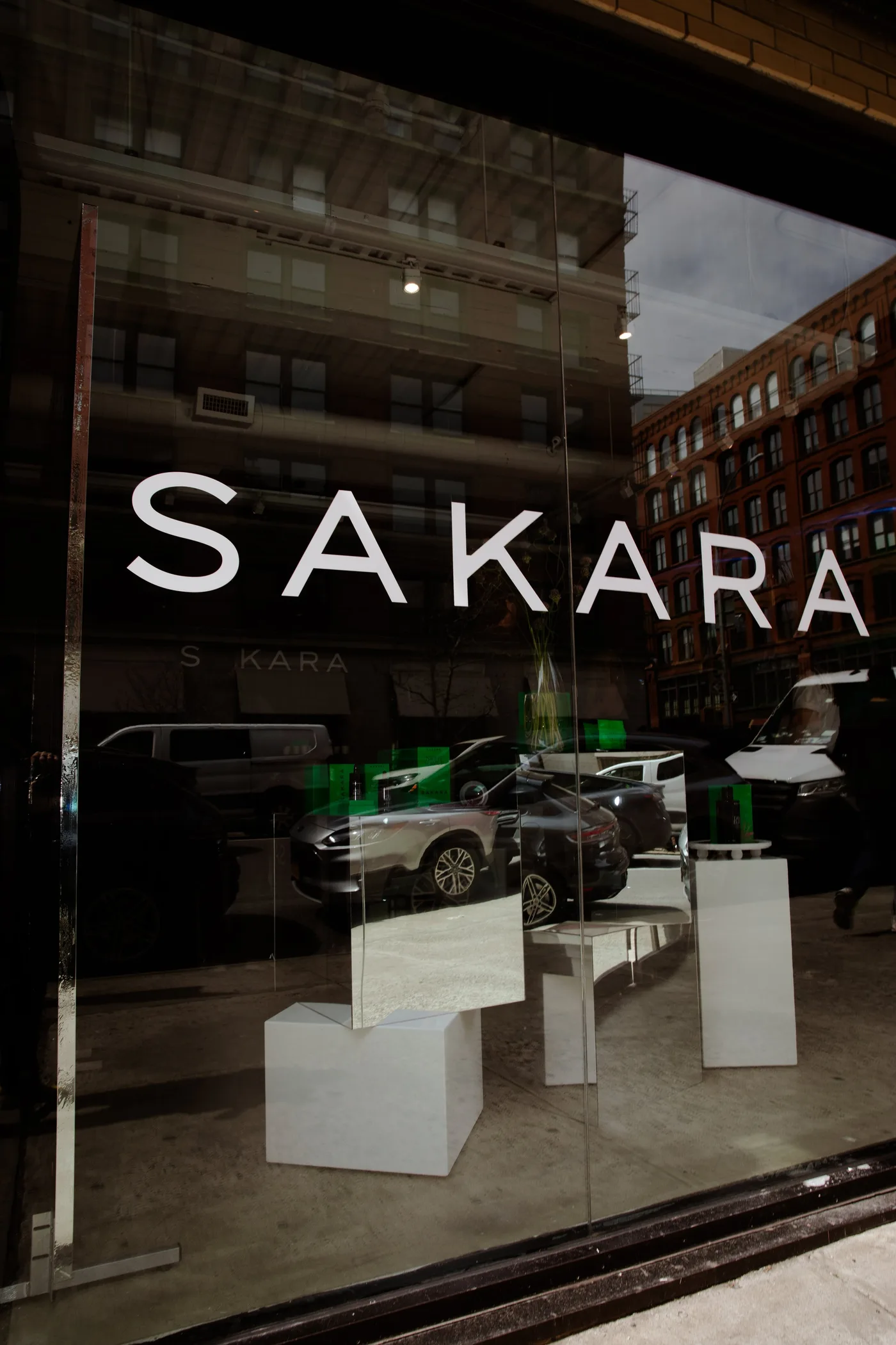 SAKARA LIFE ESSENTIAL NUTRIENTS NOLITA POP-UP STORE — image 3